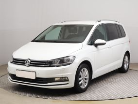 Volkswagen Touran - 2016