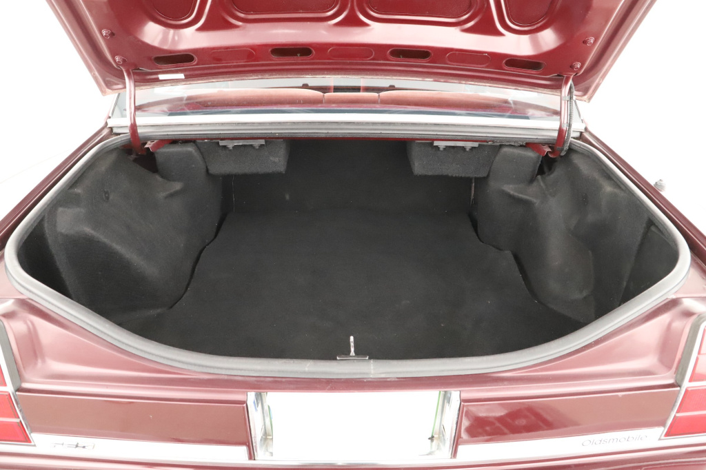Oldsmobile Eighty-Eight