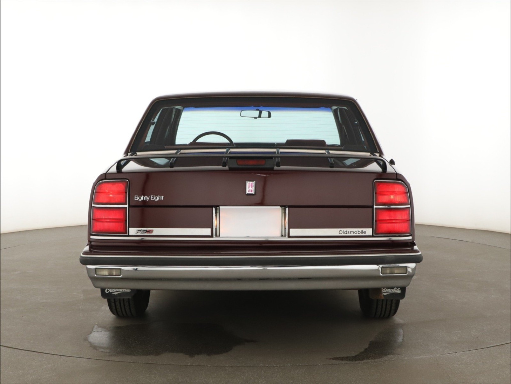Oldsmobile Eighty-Eight