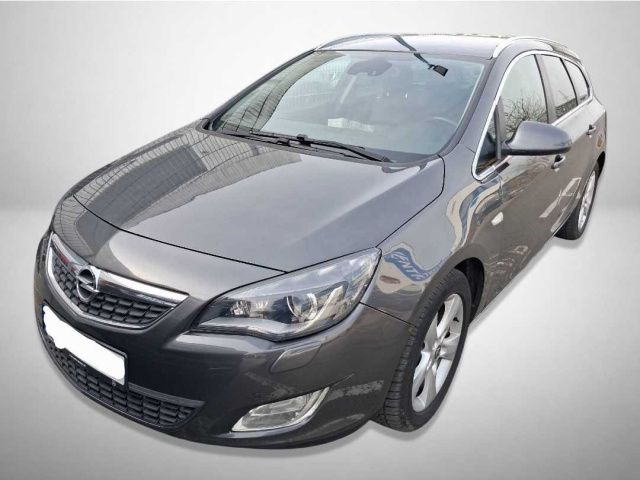 Opel Astra 2012