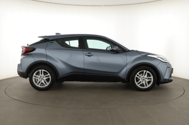 Toyota C-HR - 2024