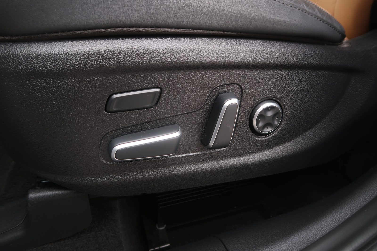 Hyundai Santa Fe - 2021