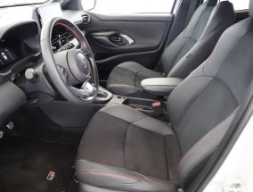 Toyota Yaris - 2024