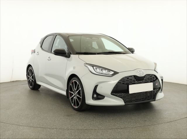 Toyota Yaris 2024