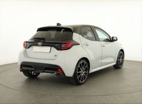 Toyota Yaris - 2024