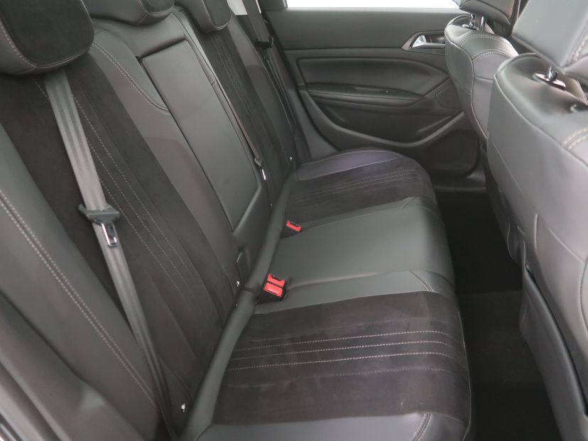 Peugeot 308, 2016