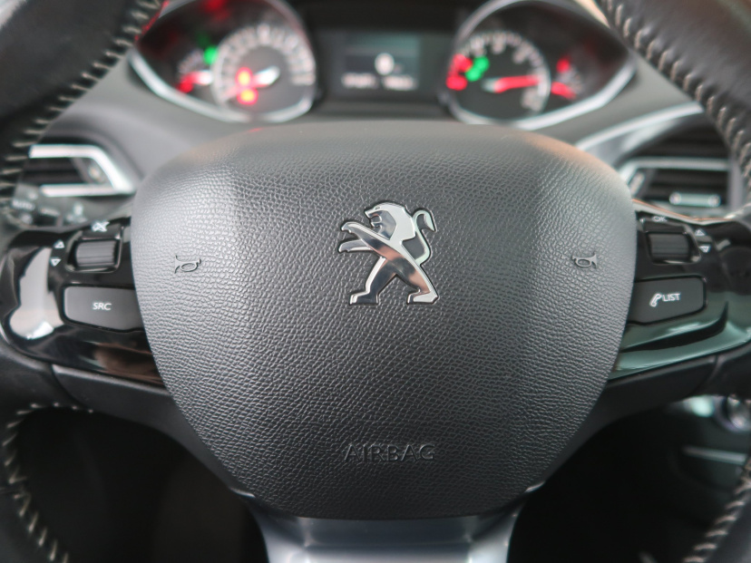 Peugeot 308, 2016