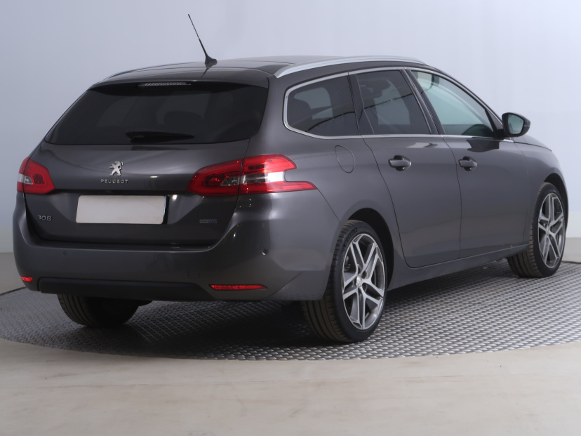 Peugeot 308, 2016