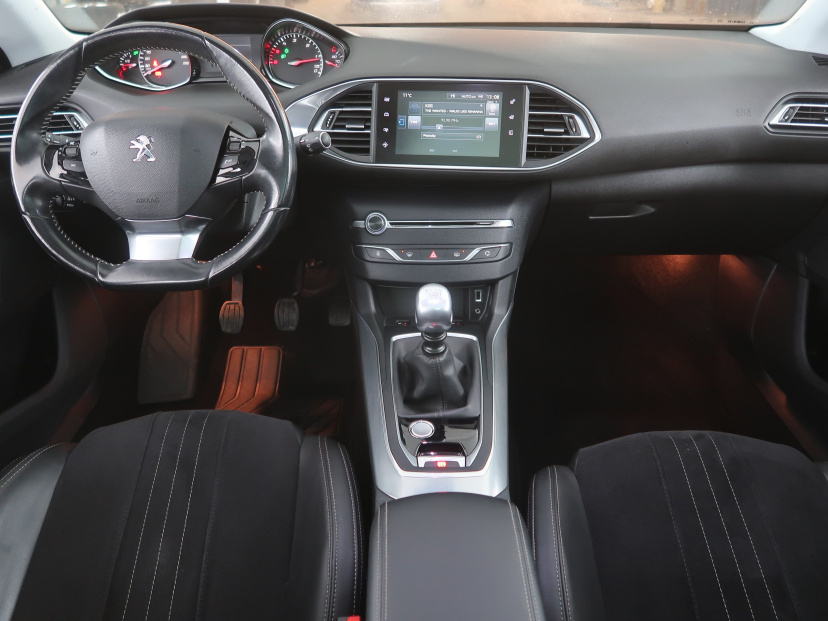 Peugeot 308, 2016