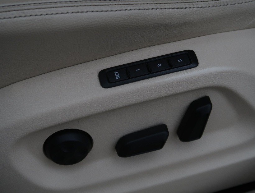 Volkswagen Sharan, 2012