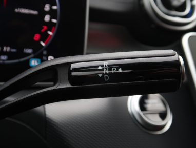 Mercedes-Benz C - 2023