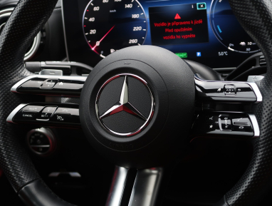 Mercedes-Benz C - 2023