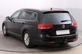 Volkswagen Passat - 2015