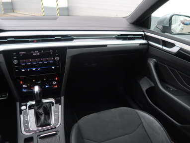 Volkswagen Arteon - 2023