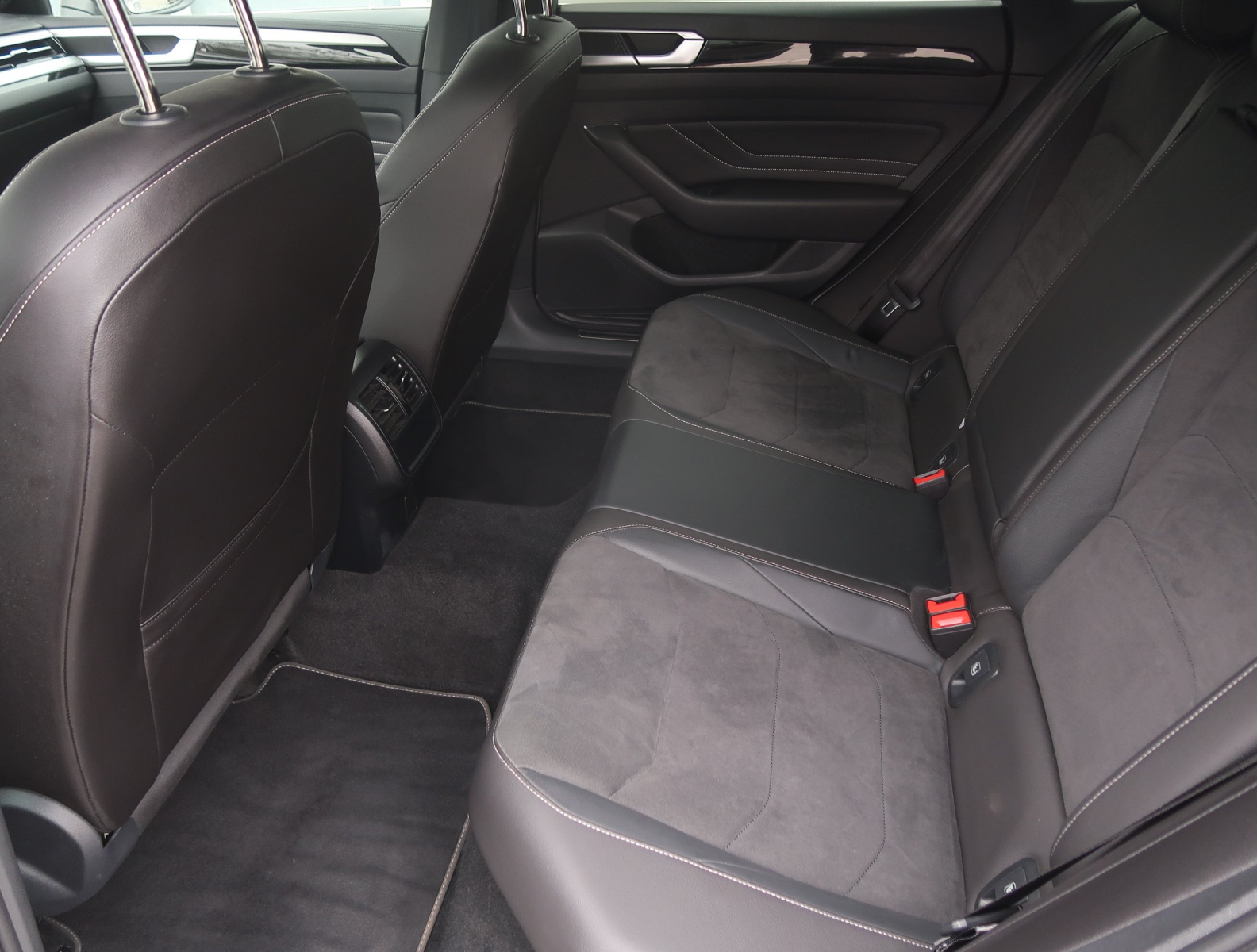 Volkswagen Arteon - 2023