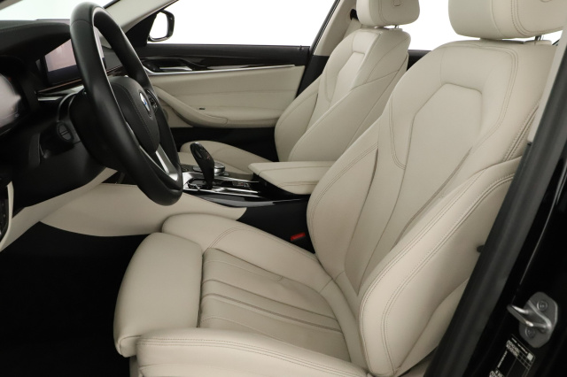 BMW 520i