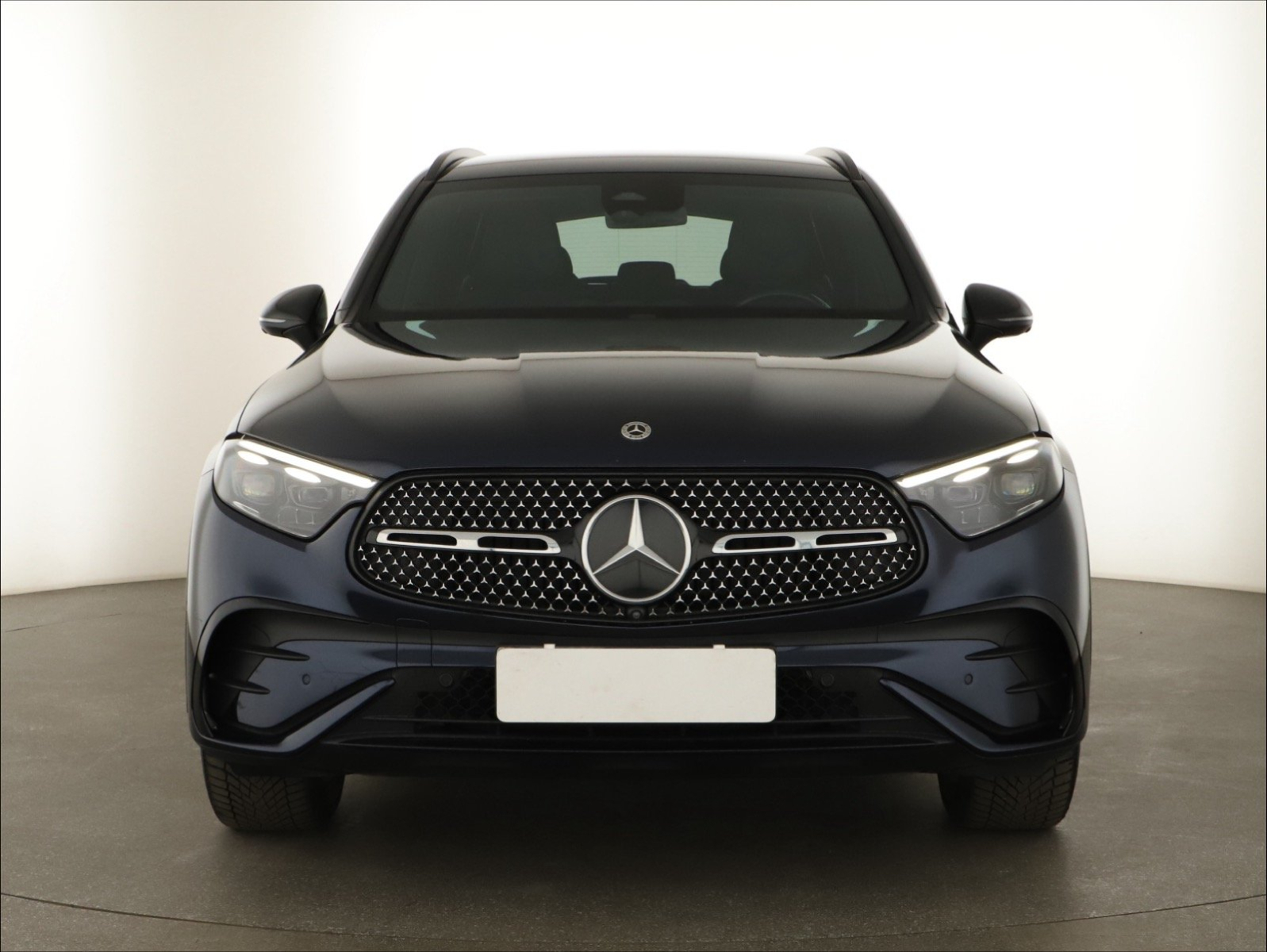 Mercedes-Benz GLC - 2024