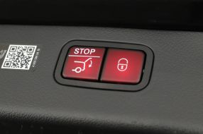 Mercedes-Benz C - 2024