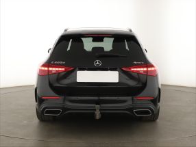 Mercedes-Benz C - 2024