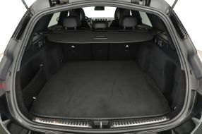 Mercedes-Benz C - 2024