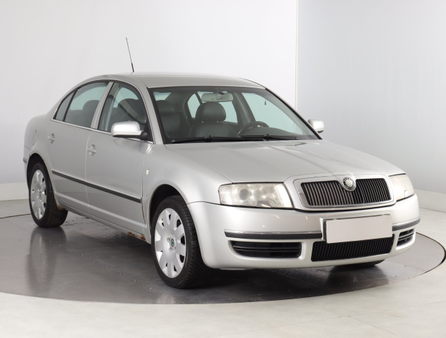 Škoda Superb 2002