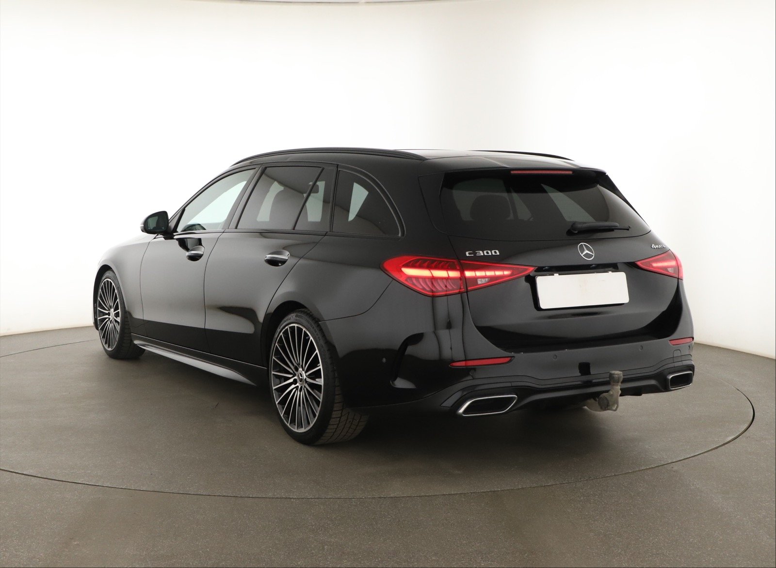 Mercedes-Benz C - 2023