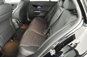 Mercedes-Benz C - 2023