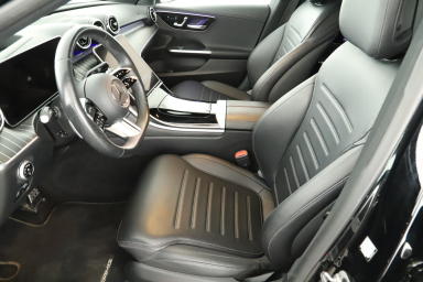 Mercedes-Benz C - 2023