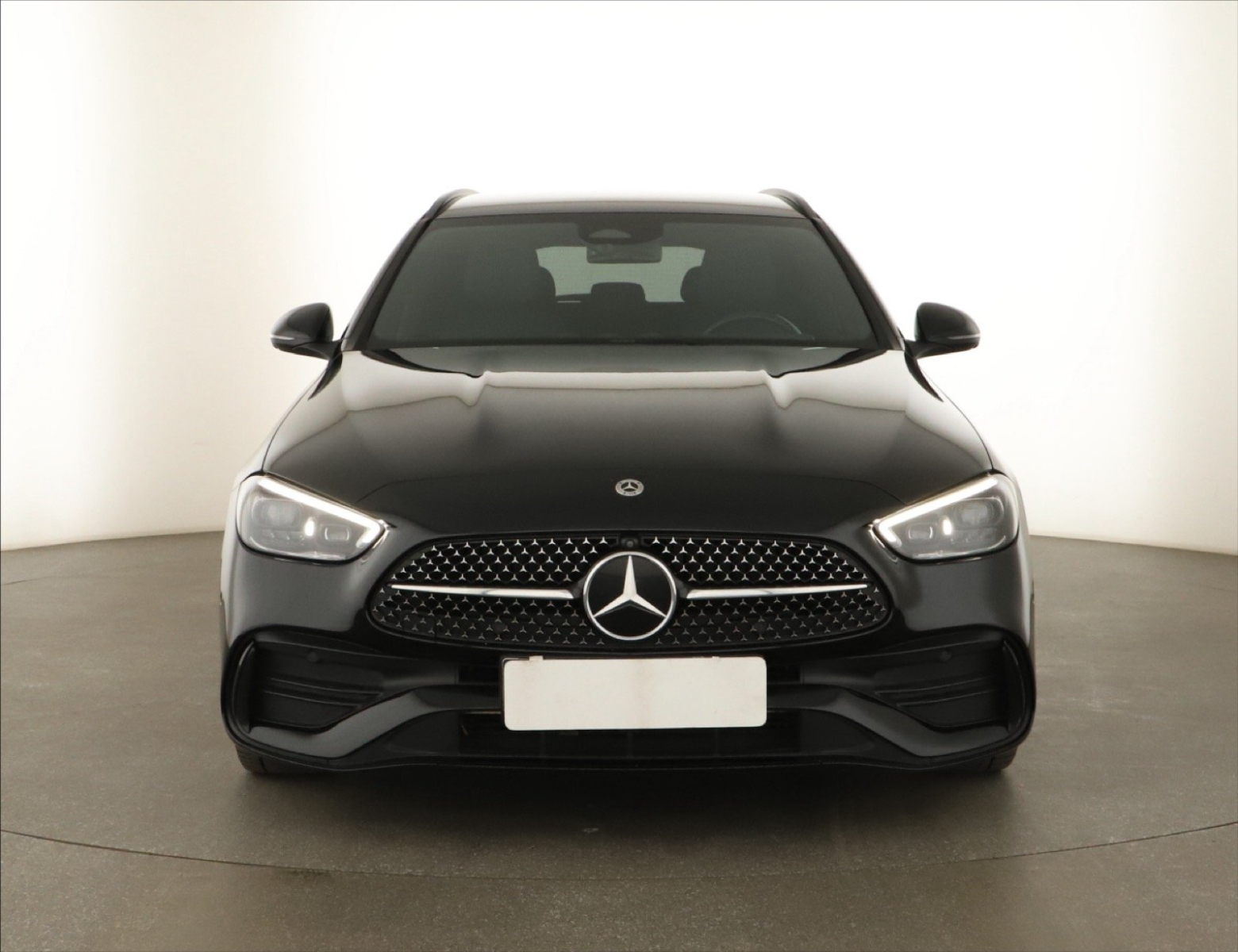 Mercedes-Benz C - 2023