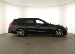 Mercedes-Benz C - 2023