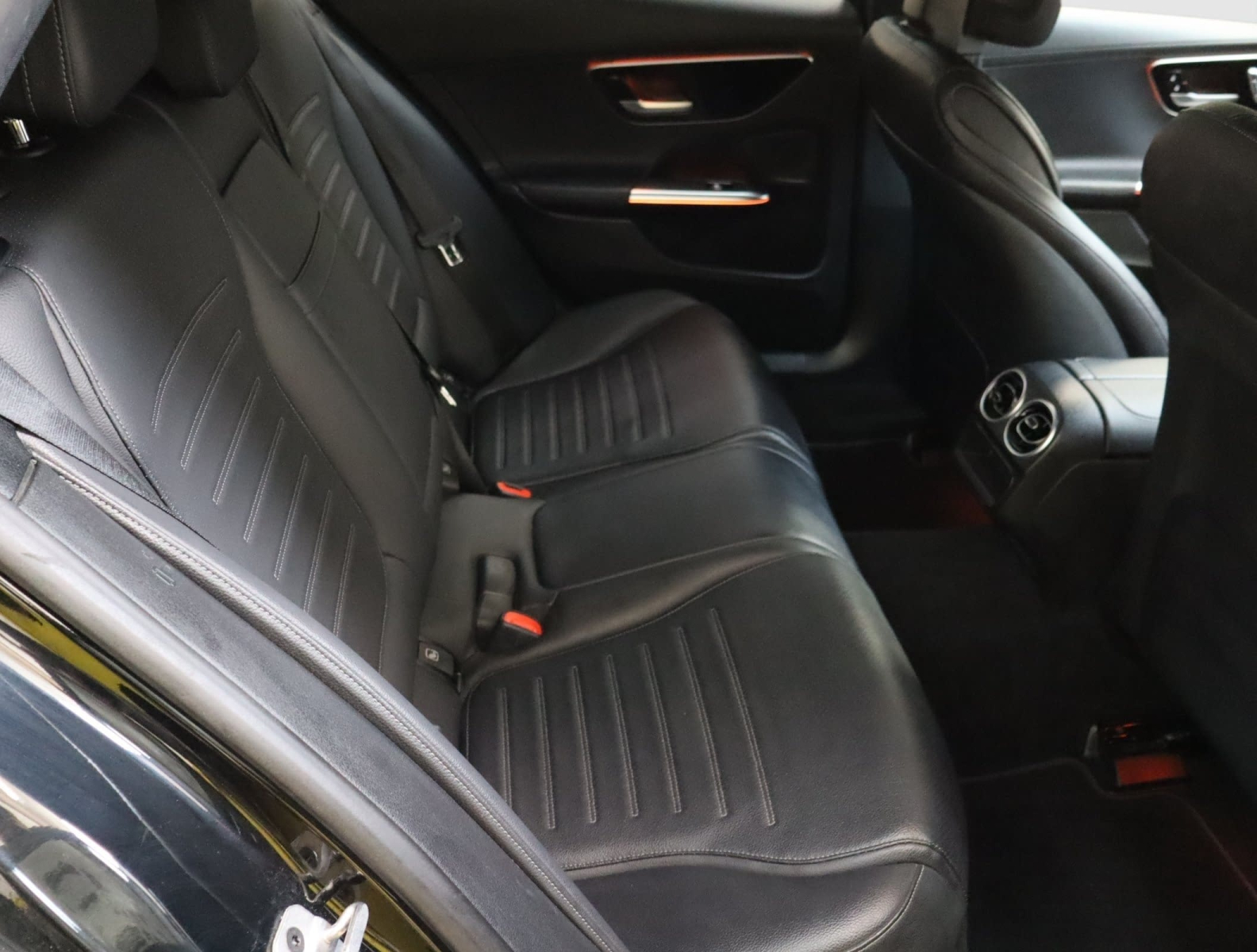 Mercedes-Benz C - 2024