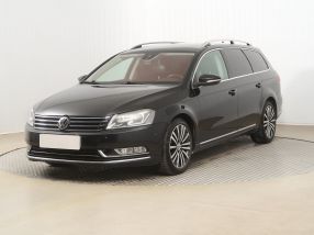 Volkswagen Passat - 2012