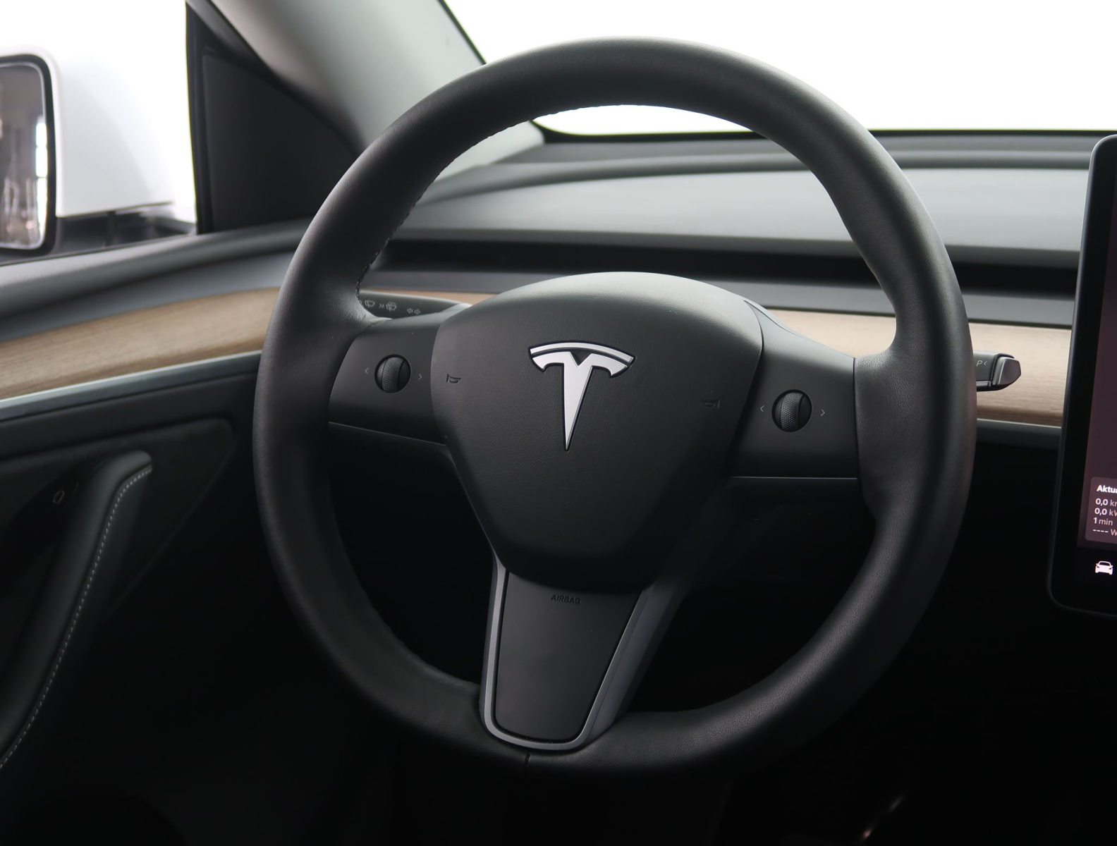 Tesla Model Y - 2022