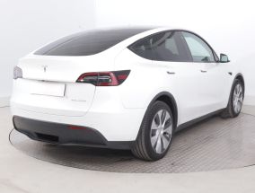 Tesla Model Y - 2022