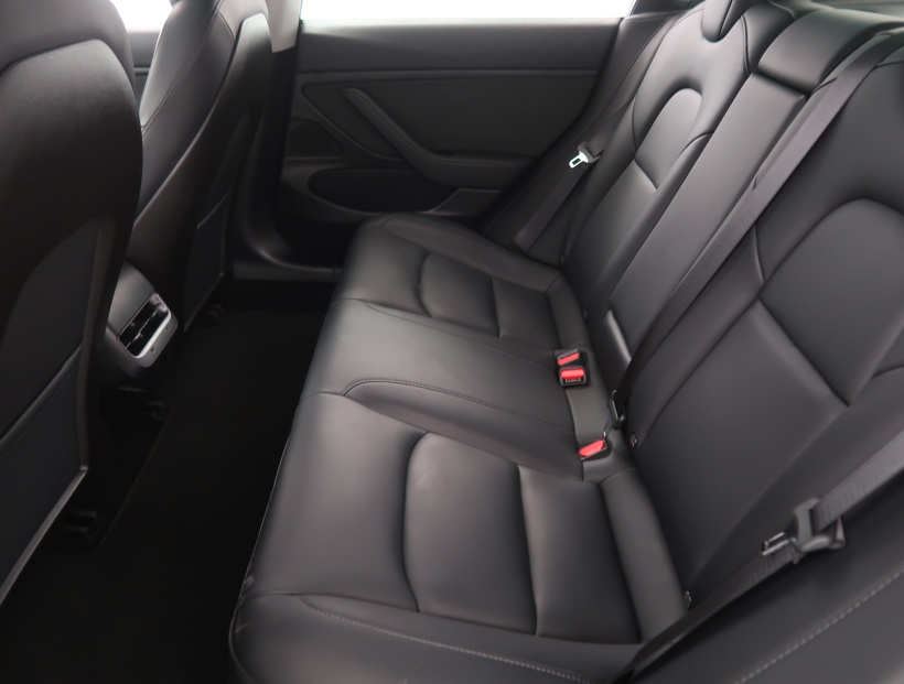 Tesla Model 3, 2019