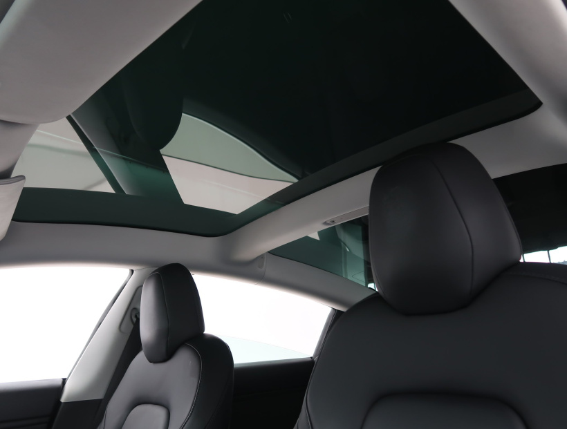 Tesla Model 3, 2019