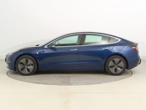 Tesla Model 3 - 2019