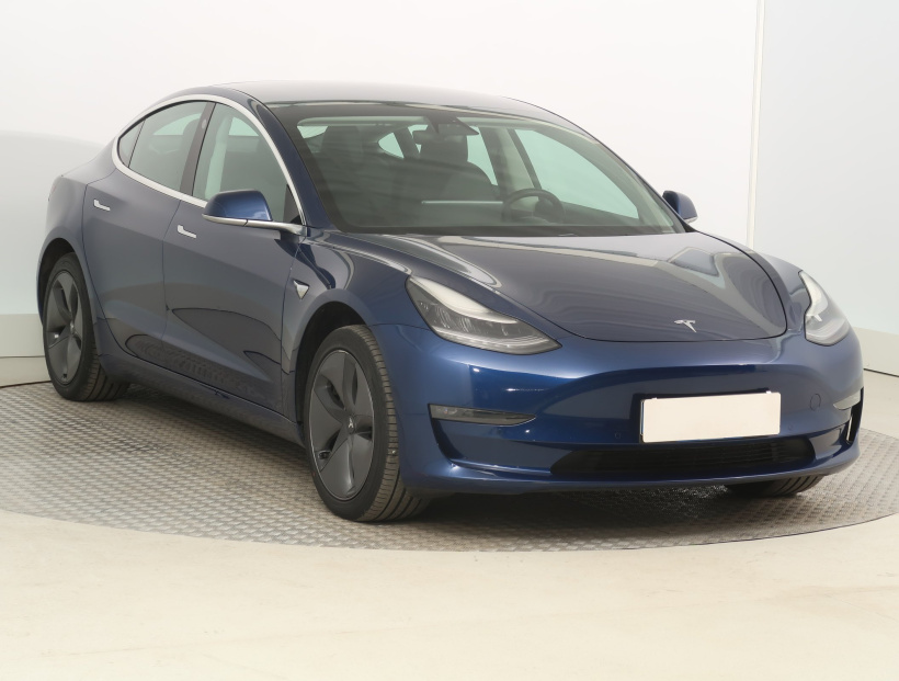 Tesla Model 3, 2019