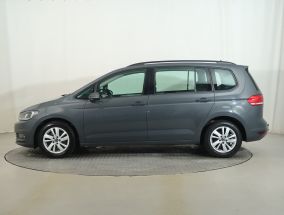 Volkswagen Touran - 2021