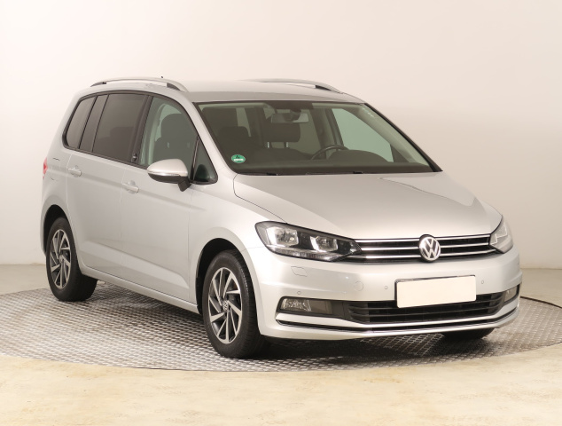 Volkswagen Touran 2021