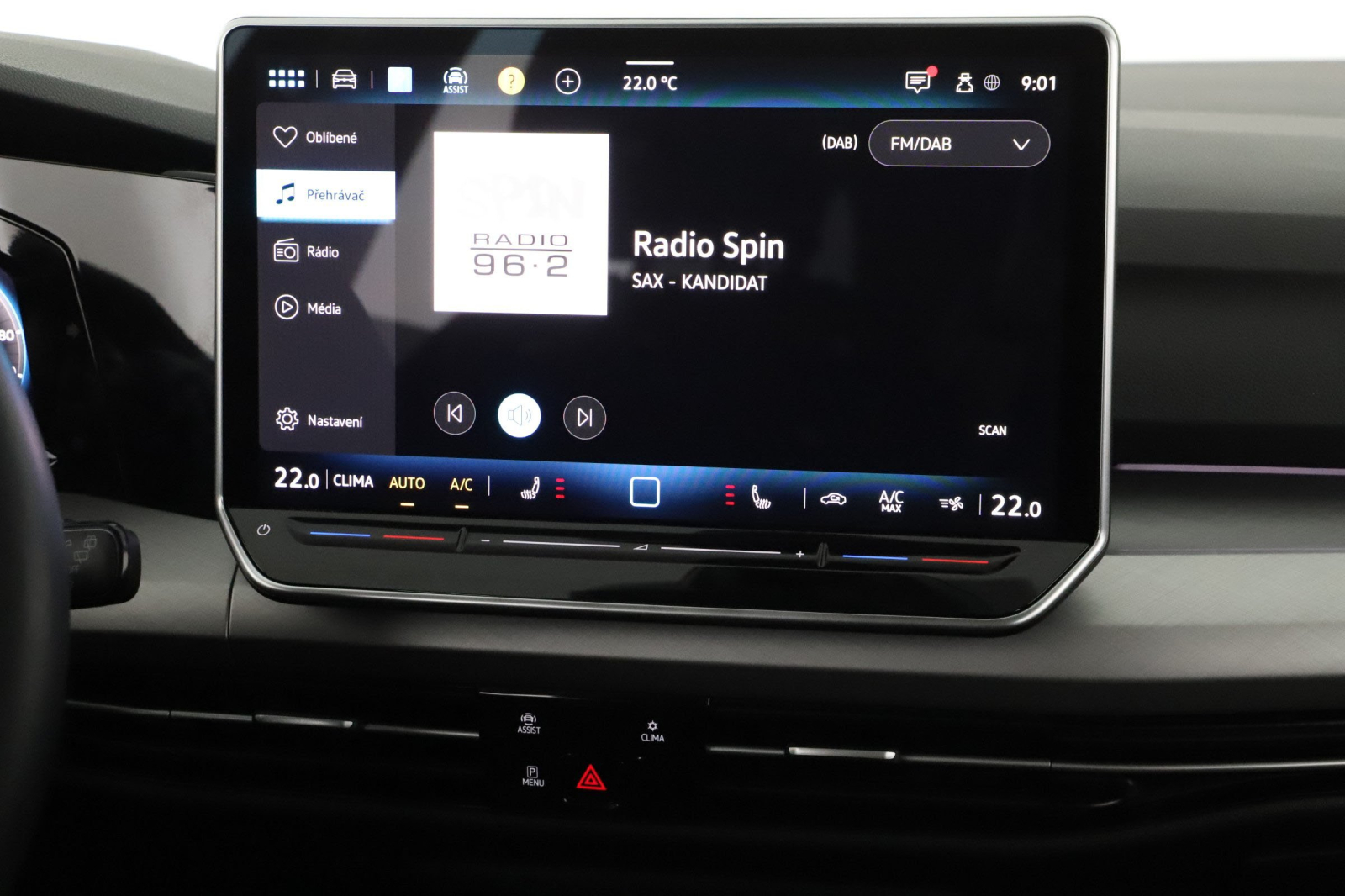 Volkswagen Golf - 2024