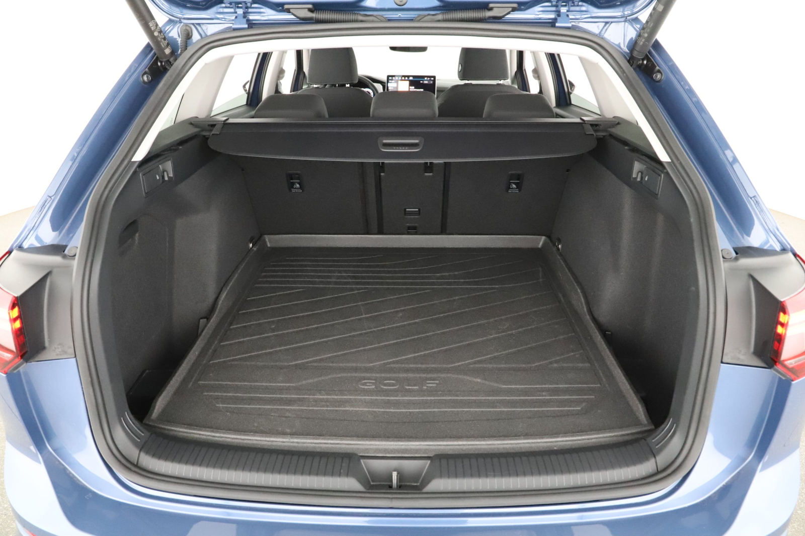 Volkswagen Golf - 2024