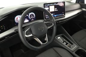 Volkswagen Golf - 2024