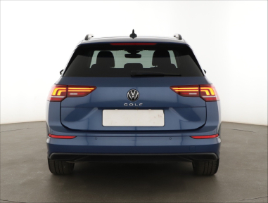 Volkswagen Golf - 2024