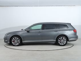Volkswagen Passat - 2016
