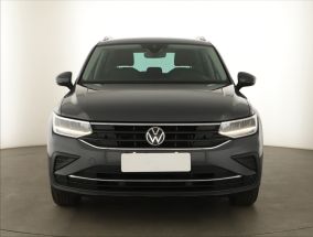 Volkswagen Tiguan - 2022