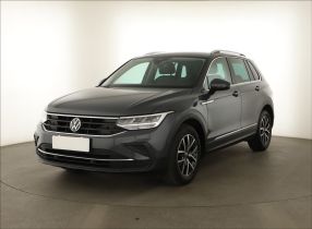 Volkswagen Tiguan - 2022