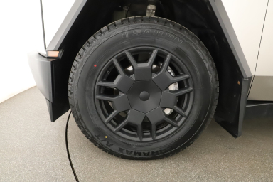 Tesla Cybertruck - 2024