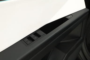 Tesla Cybertruck - 2024