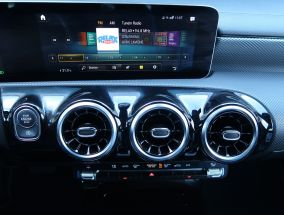 Mercedes-Benz CLA - 2020